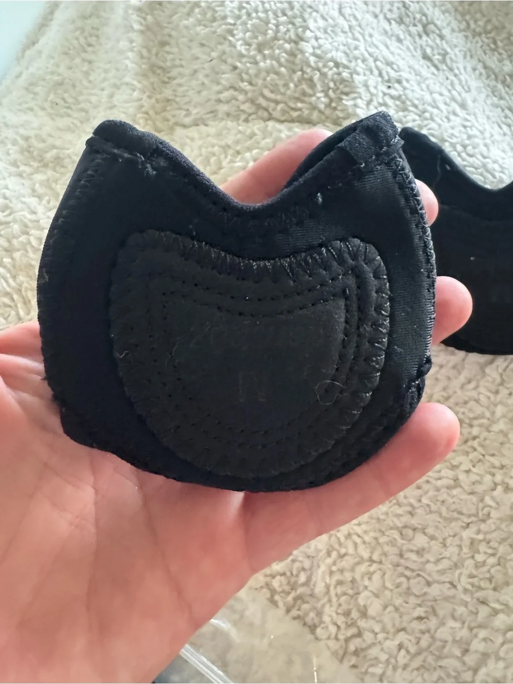 Danshuz neoprene half